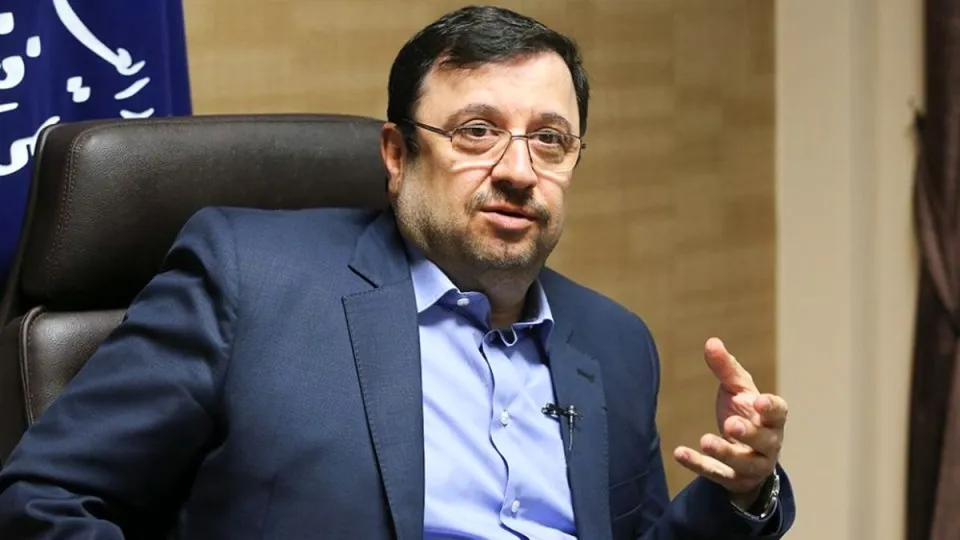 دبیر